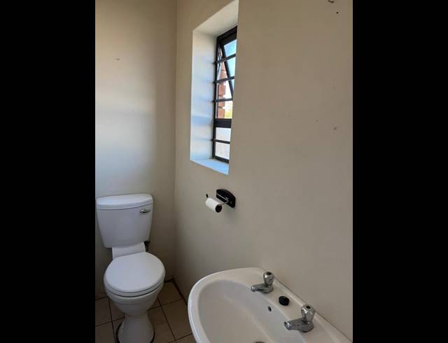 BUSINESS PROPERTY TO RENT IN DIAZ